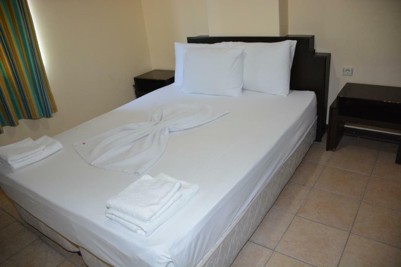 Bahçelı Famıly Otel Antália Exterior foto