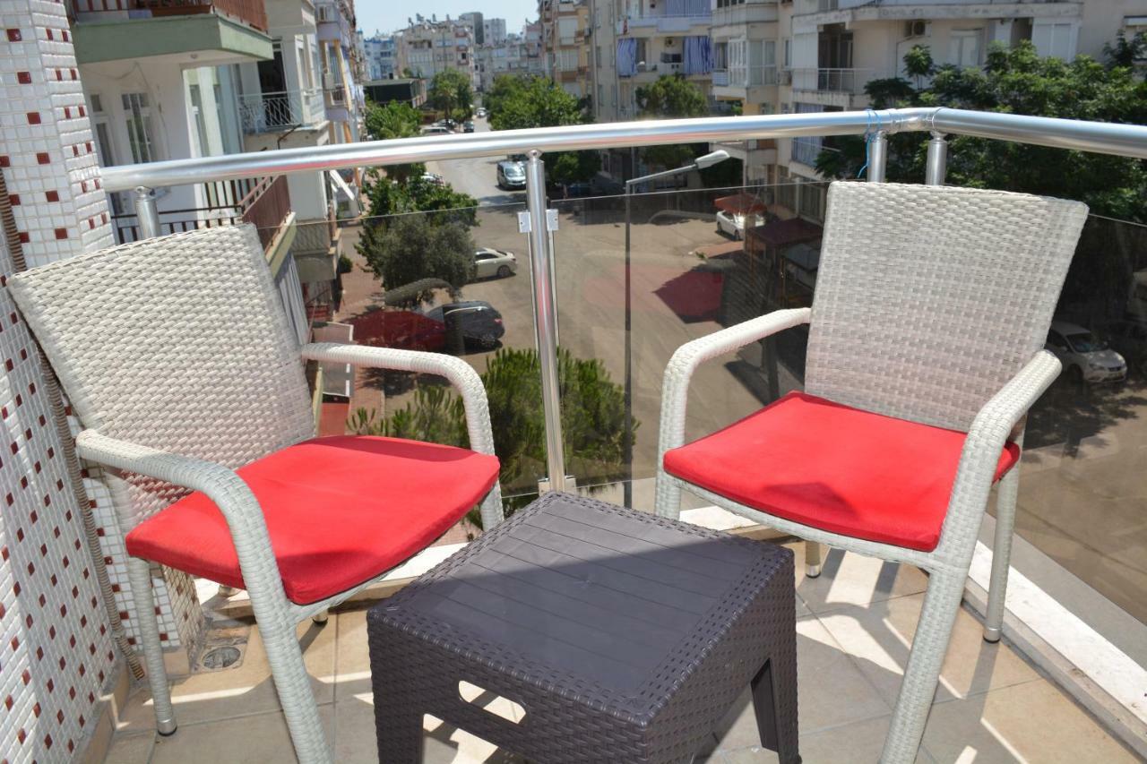 Bahçelı Famıly Otel Antália Exterior foto